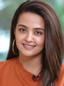 Surveen Chawla