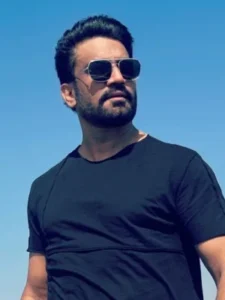 Sharad Kelkar