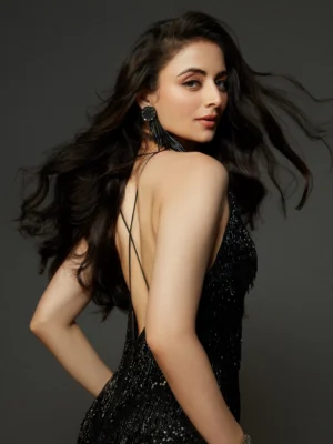 Zoya Afroz