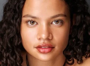 Catherine Laga‘aia