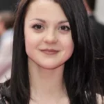 Kathryn Prescott
