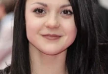 Kathryn Prescott