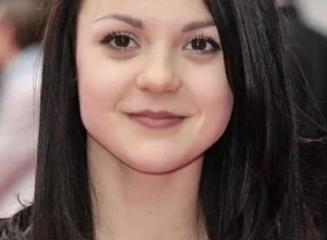 Kathryn Prescott