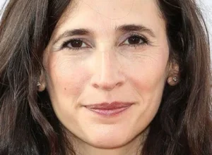 Michaela Watkins