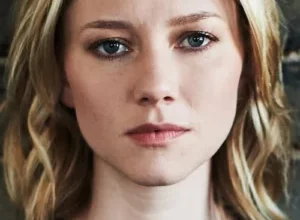 Valorie Curry