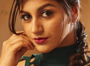 Yashika Anand