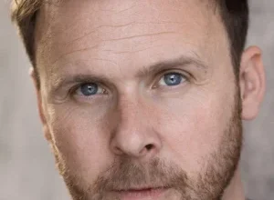 Colin Hoult