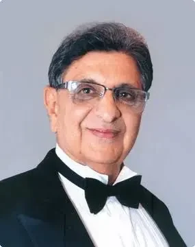 Cyrus Poonawalla
