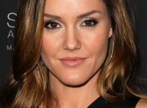 Erinn Hayes