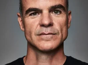 Michael Kelly