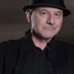 Newton Thomas Sigel