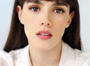 Samantha Siqueiros