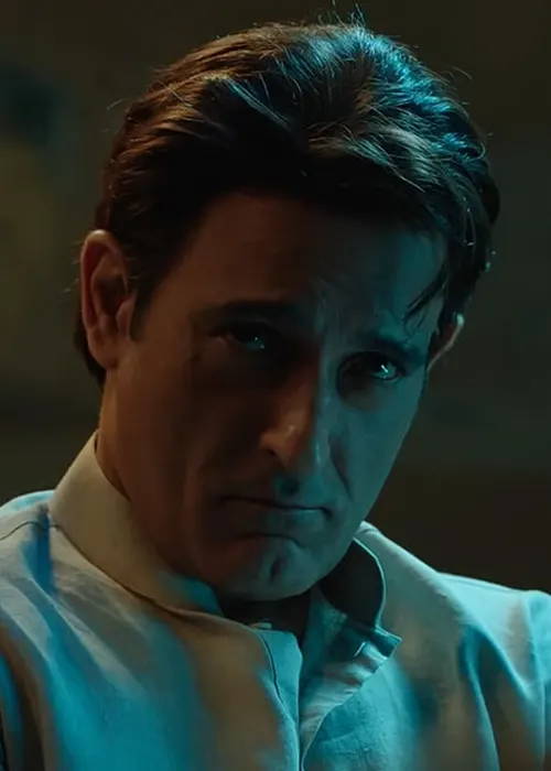 Akshaye Khanna as Shauryaman Gaur