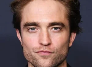 Robert Pattinson